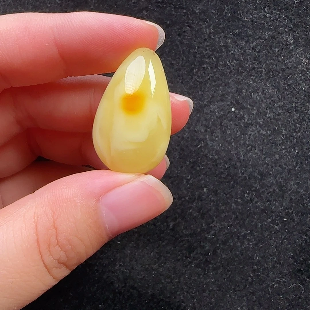 蜜蜡未镶嵌珠宝奇石微瑕3.3