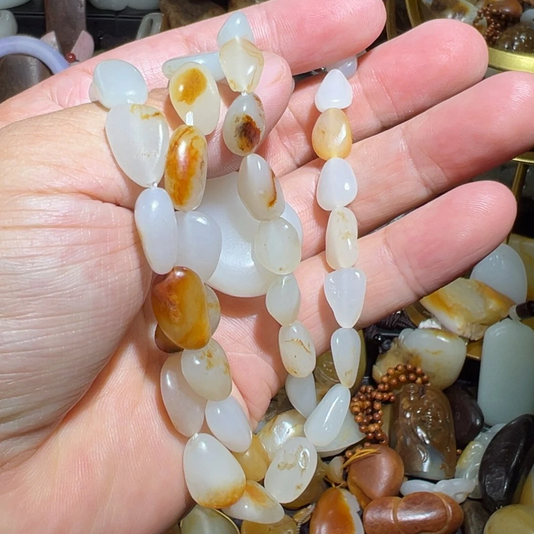 和田玉未镶嵌项链