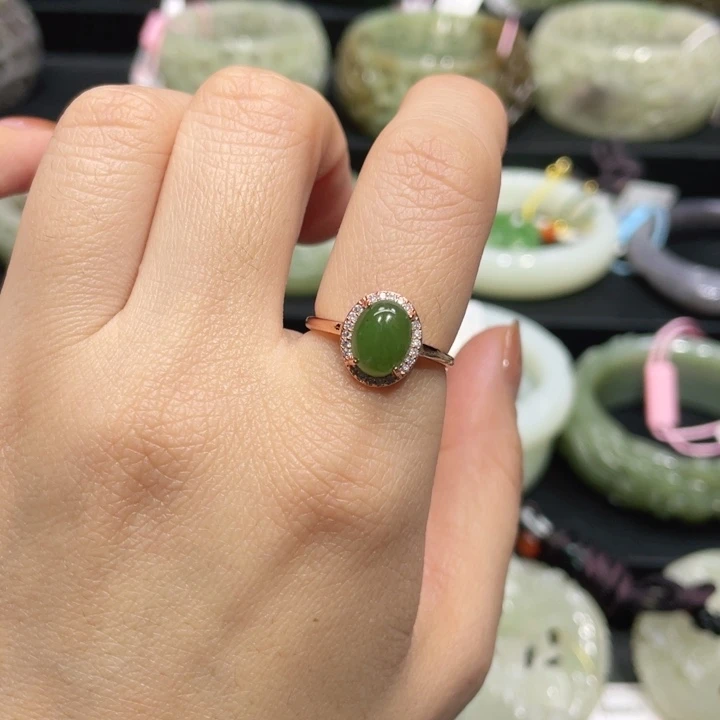 和田玉手镯56圈口 编号77未镶嵌