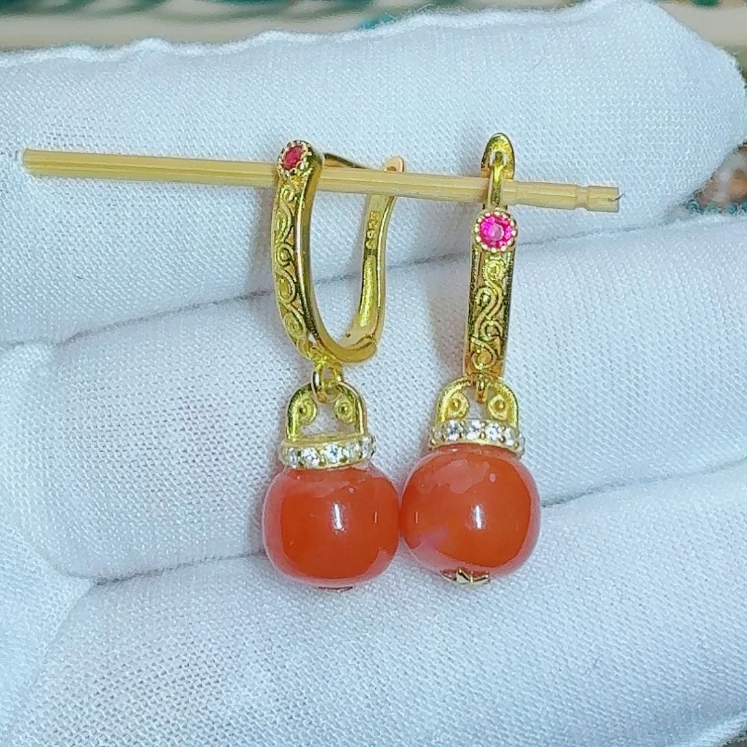 南红玛瑙未镶嵌珠宝奇石