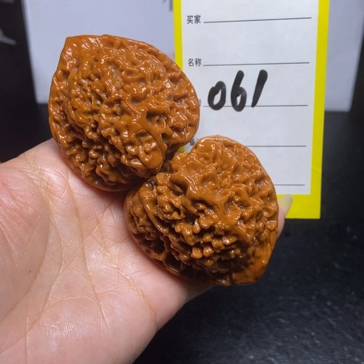 文玩核桃吊坠061/47官帽