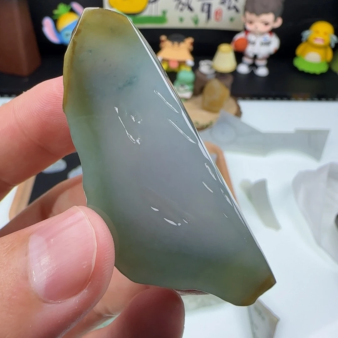 颈饰未镶嵌翡翠R**a