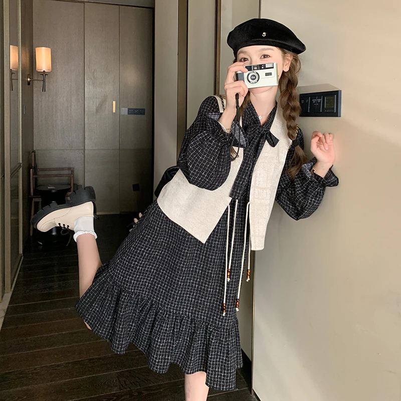 米色马连衣裙两件套2025春季新款韩版复古洋气时尚上衣长裙套装