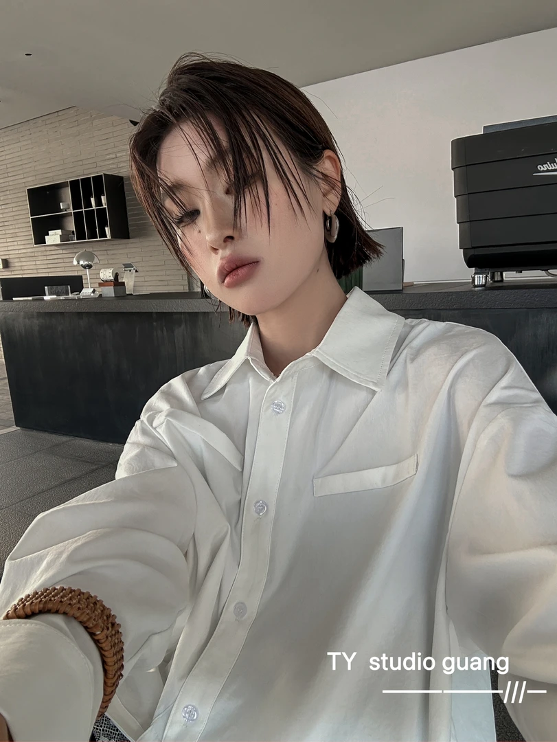 71022#欧洲站春装宽松长袖白衬衫女春秋设计感小众薄款防晒上衣潮