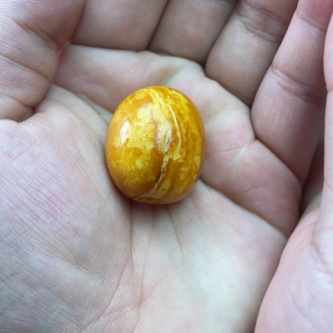 琥珀未镶嵌吊坠(不含链)