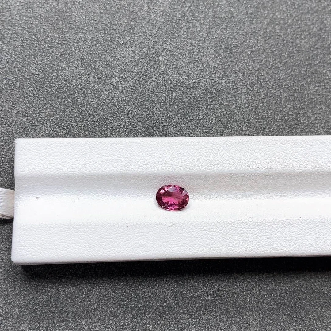 碧玺裸石未镶嵌裸石