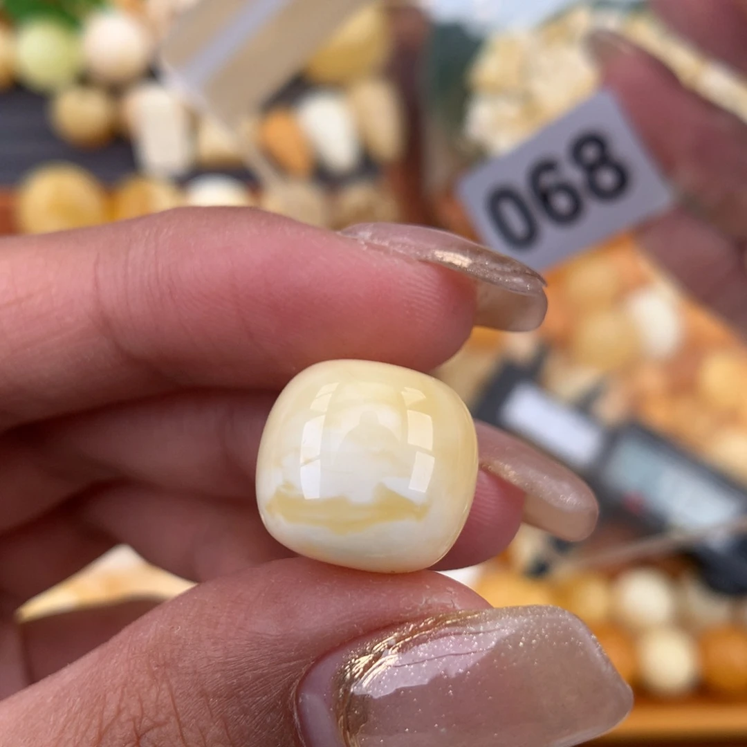 琥珀珠宝奇石未镶嵌14.1