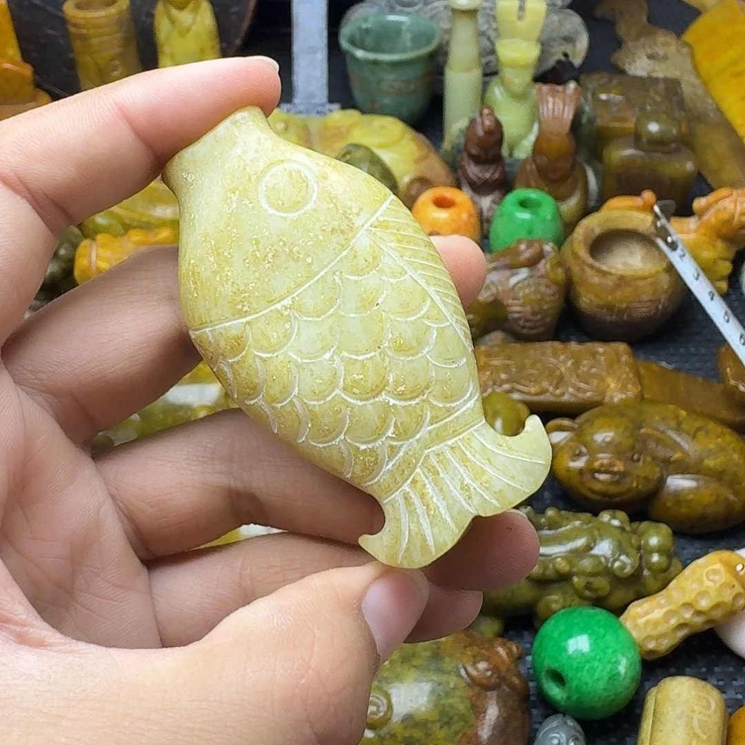 白玉菩提吊坠。。。