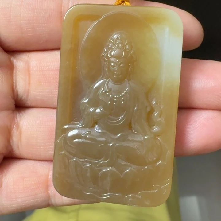 和田玉未镶嵌颈饰金山观音50