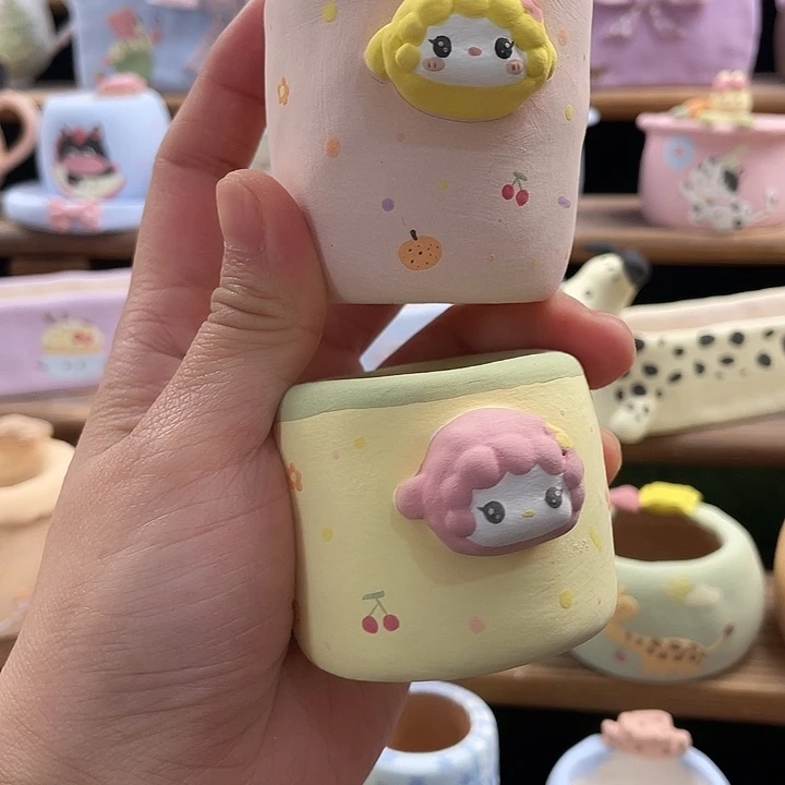 3…..手工手绘花盆2个微瑕