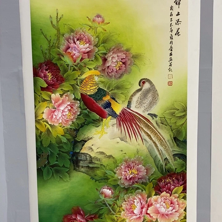 手绘作品等多种形式进行