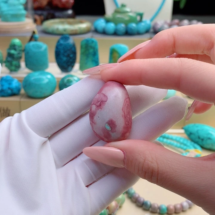 未镶嵌绿松石珠宝奇石