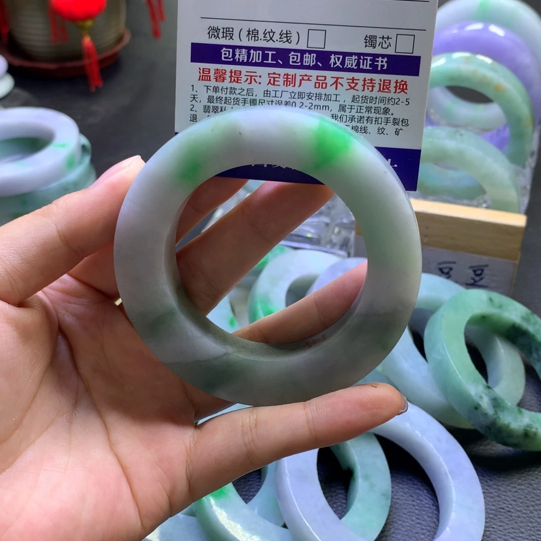 未镶嵌翡翠定制翡翠