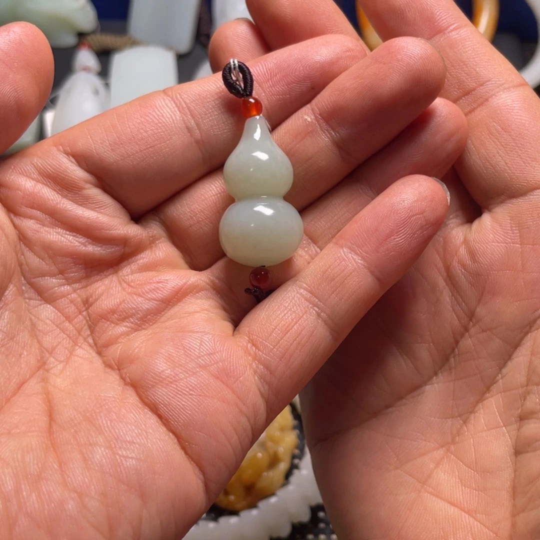 未镶嵌和田玉挂件