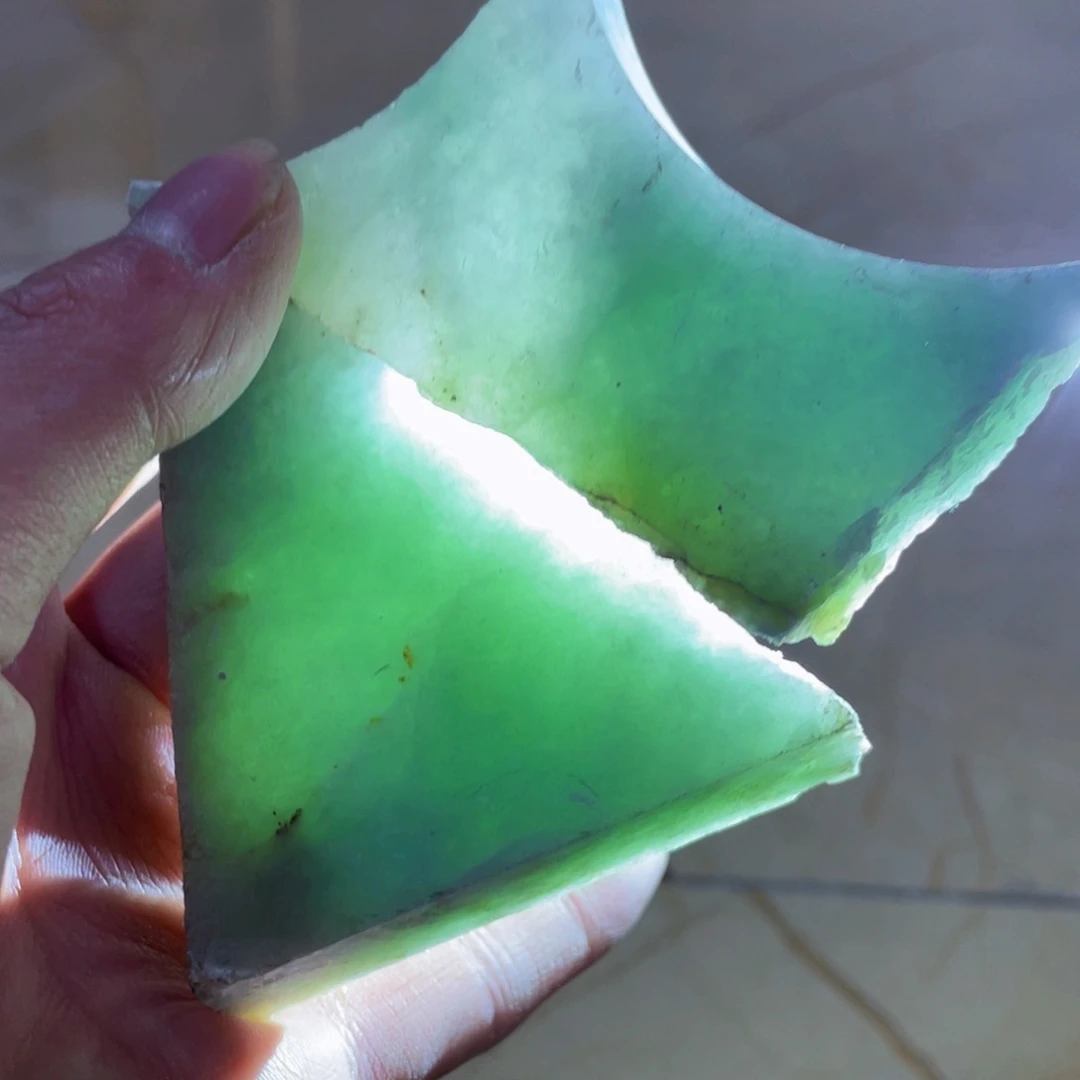 翡翠摆件未镶嵌K缅甸天然翡翠片料