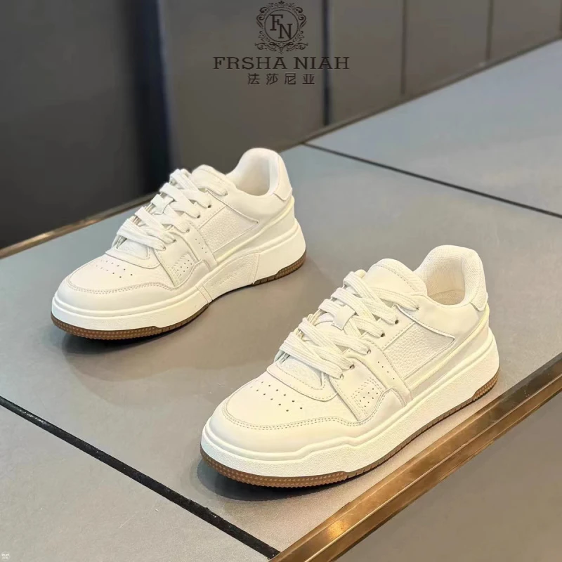 法莎尼亚轻奢潮流小白鞋休闲运动板鞋耐磨百搭潮鞋厚底休闲鞋男款
