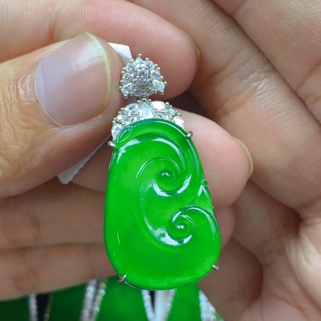 翡翠银S925镶嵌颈饰