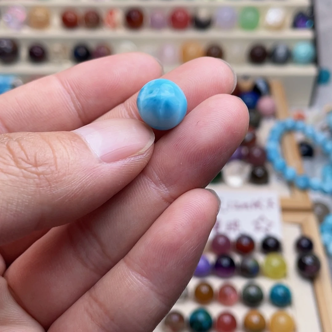 光***影南红玛瑙未镶嵌珠宝奇石