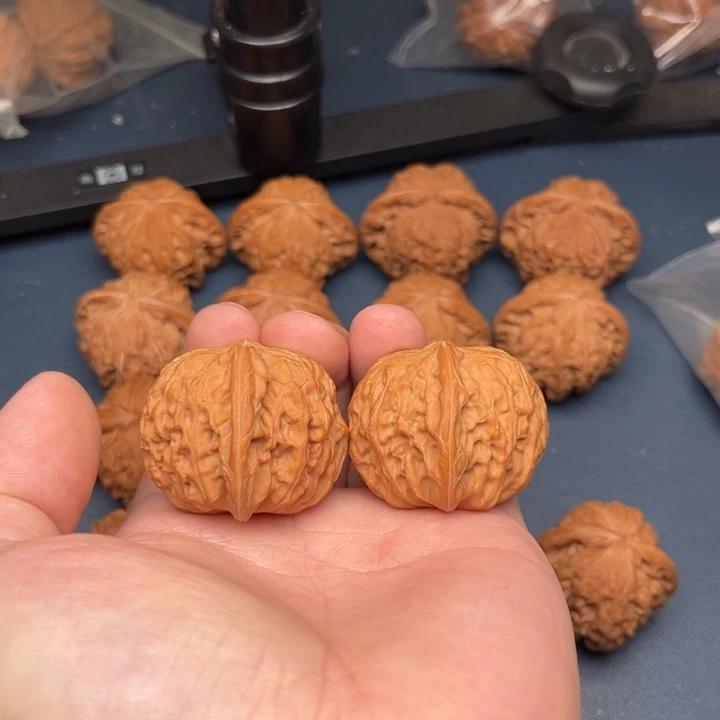 文玩核桃把件40磨盘邮费顺丰到付打底盘玩不退