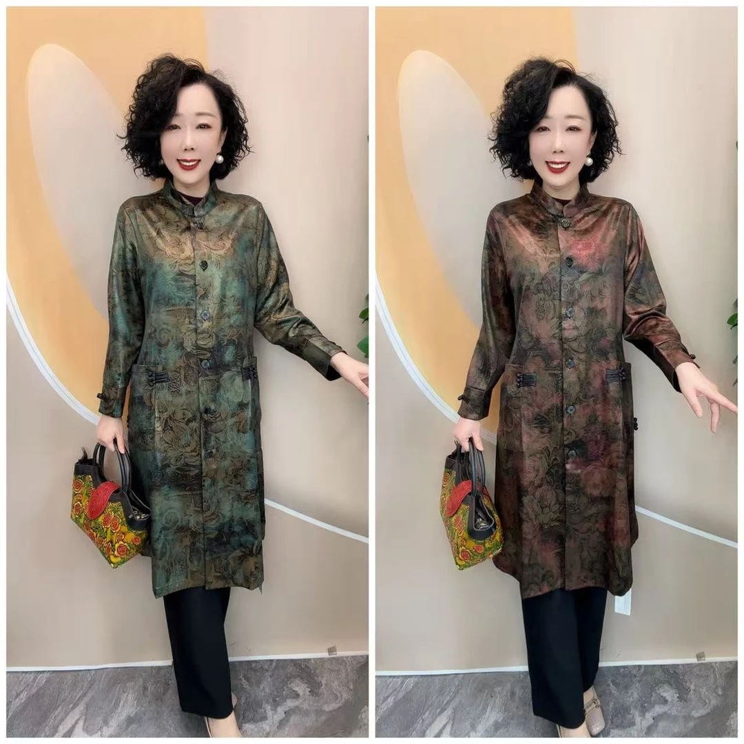 2069新款小立领花色不加衬盘扣时尚宽松大码风衣外套，衣长105