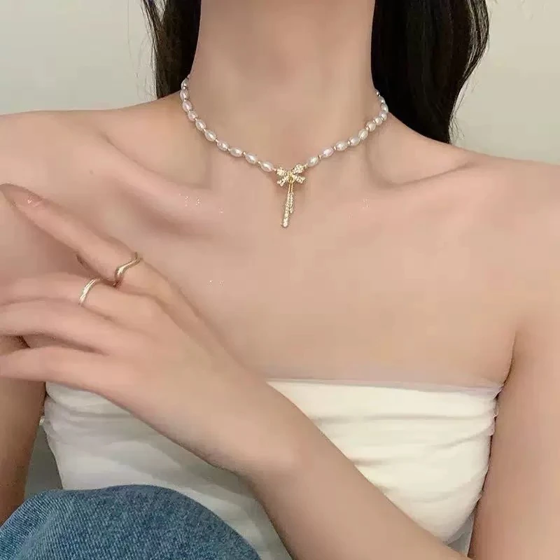 合金吊坠  蝴蝶结项链夏轻奢小众高级感气质蝴蝶锁骨链颈链A35.