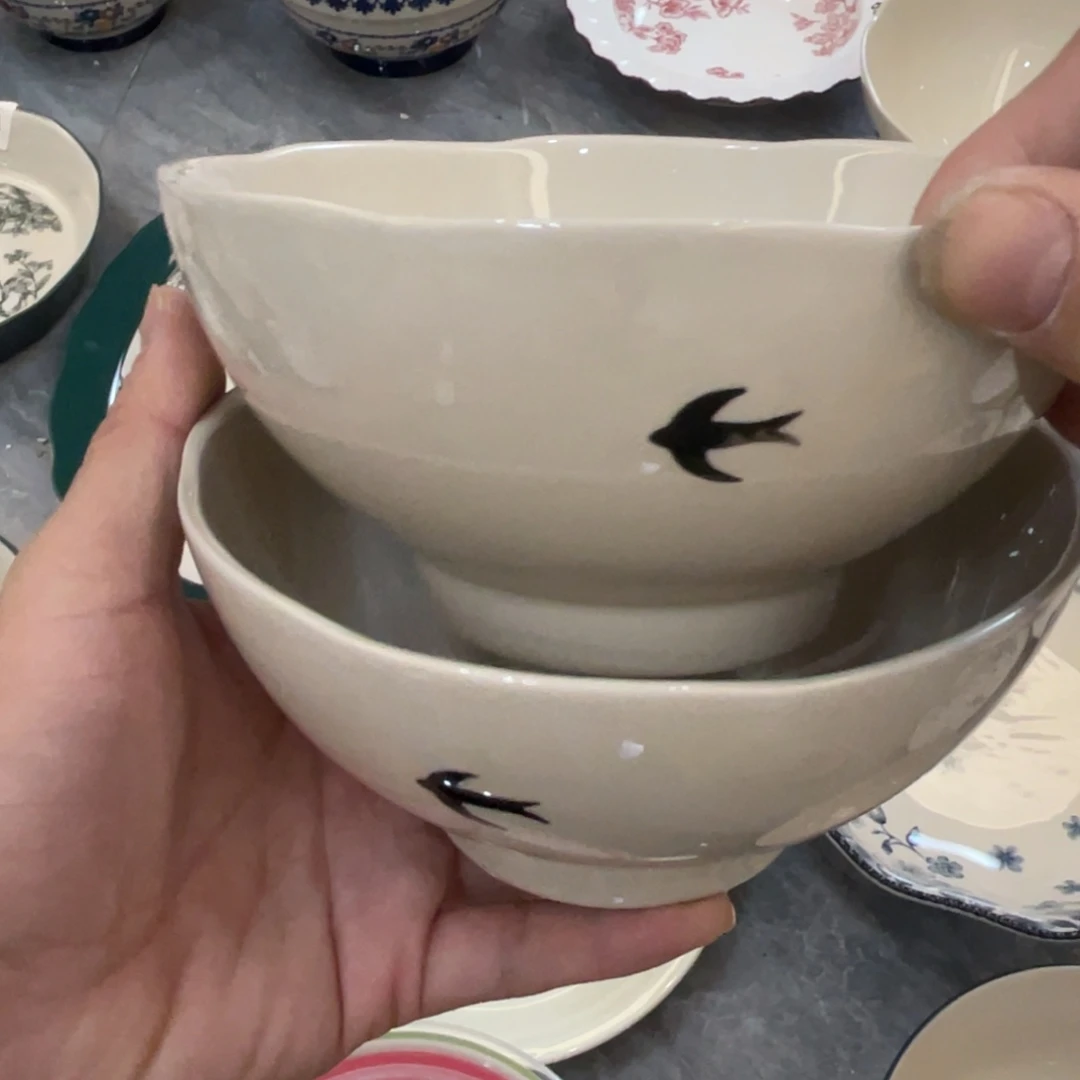 陶瓷微瑕餐具介意勿拍，满18飞！