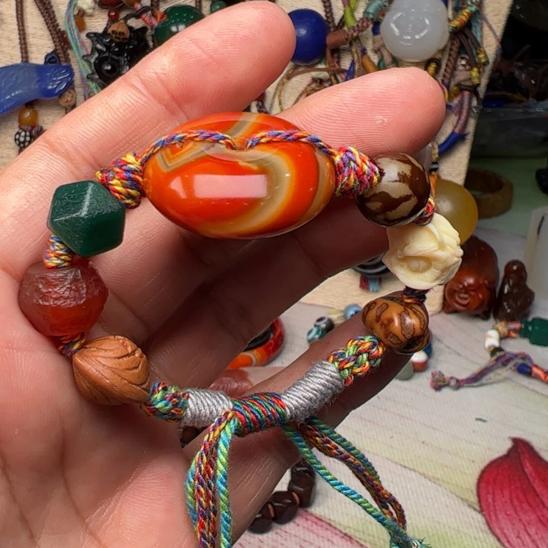 玛瑙/玉髓颈饰未镶嵌