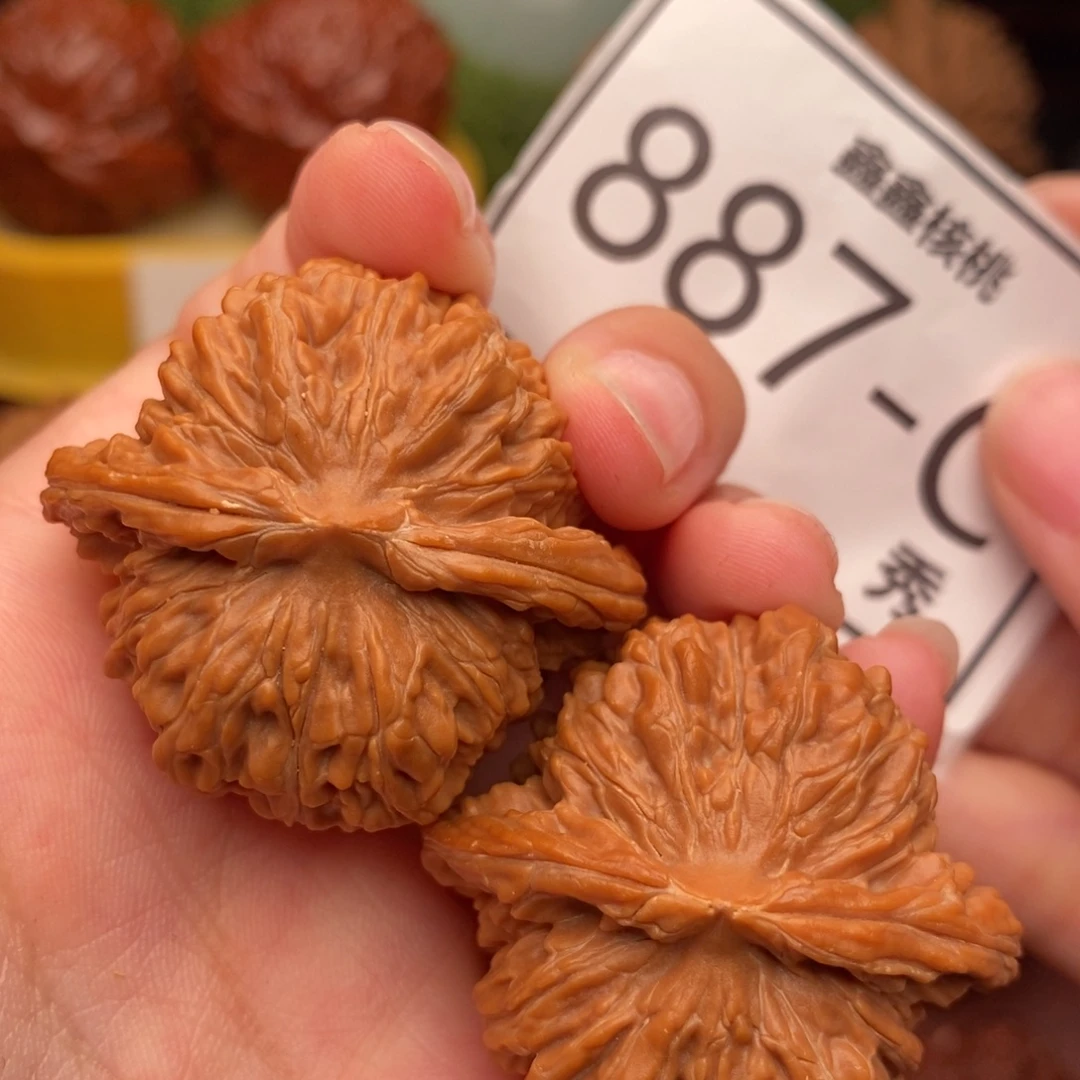 文玩核桃把件汉高楼39，