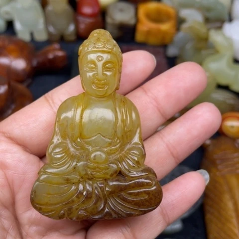 蛇纹石玉未镶嵌颈饰23
