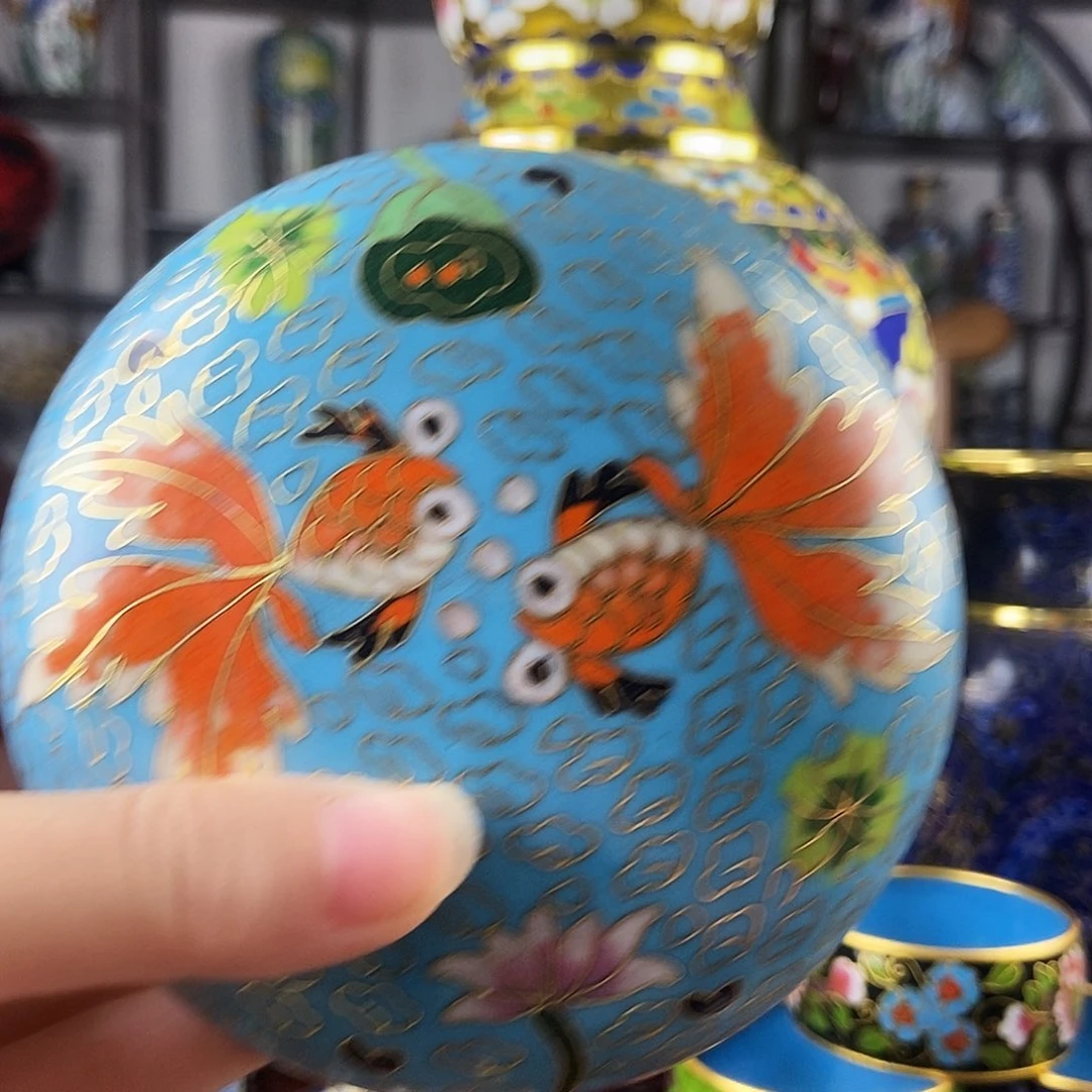 铜天蓝色实地老粉盒