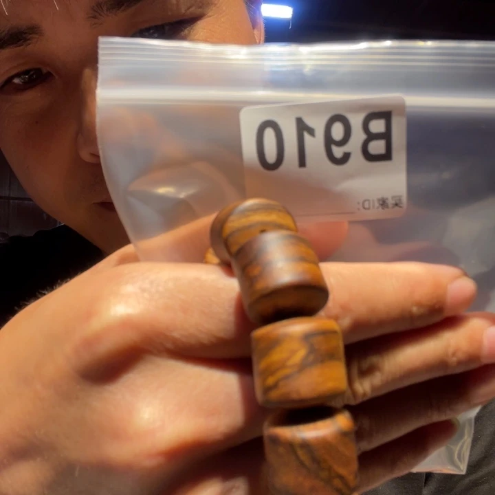 大叶紫檀（黑酸枝木类）910