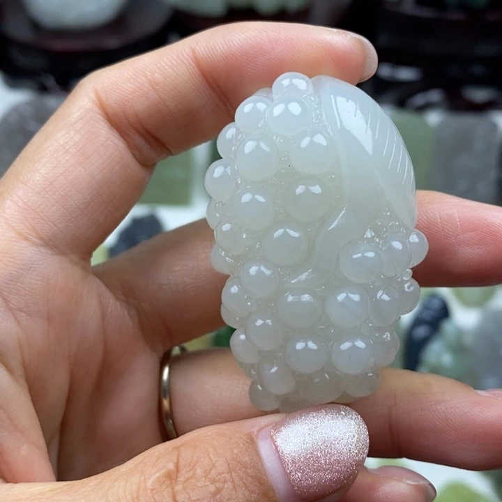 和田玉未镶嵌颈饰82