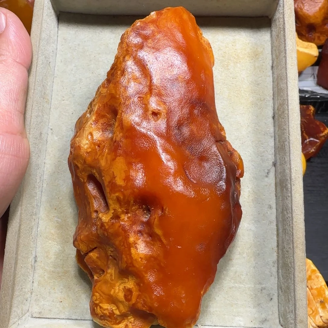 未镶嵌定制琥珀专属定制