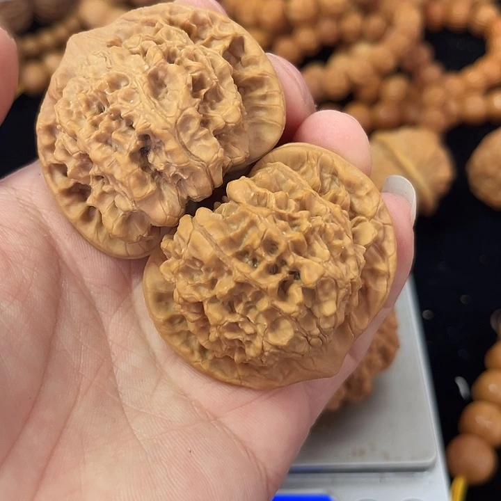 小***E把件文玩核桃48官帽，朋友福利