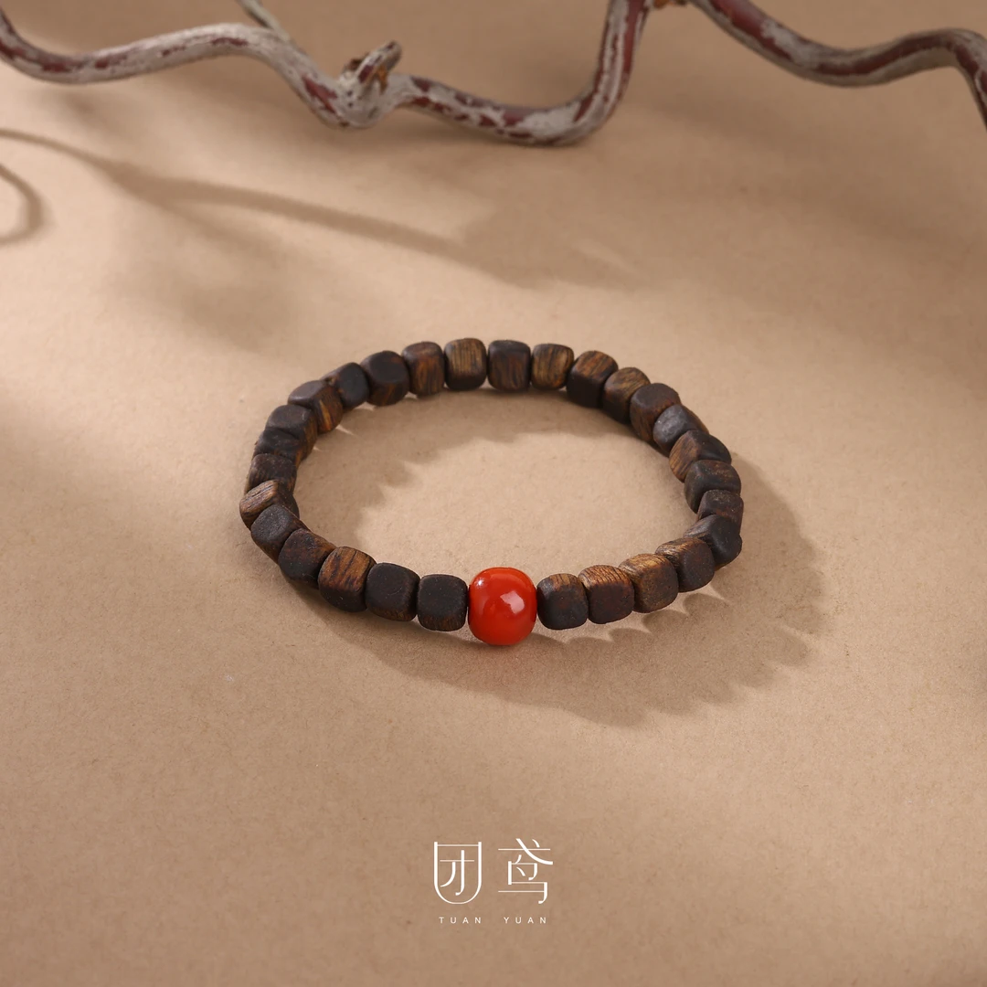 沉香【灯笼】0.6 莺歌绿奇楠 99结油 原创设计单圈手串【团鸢】