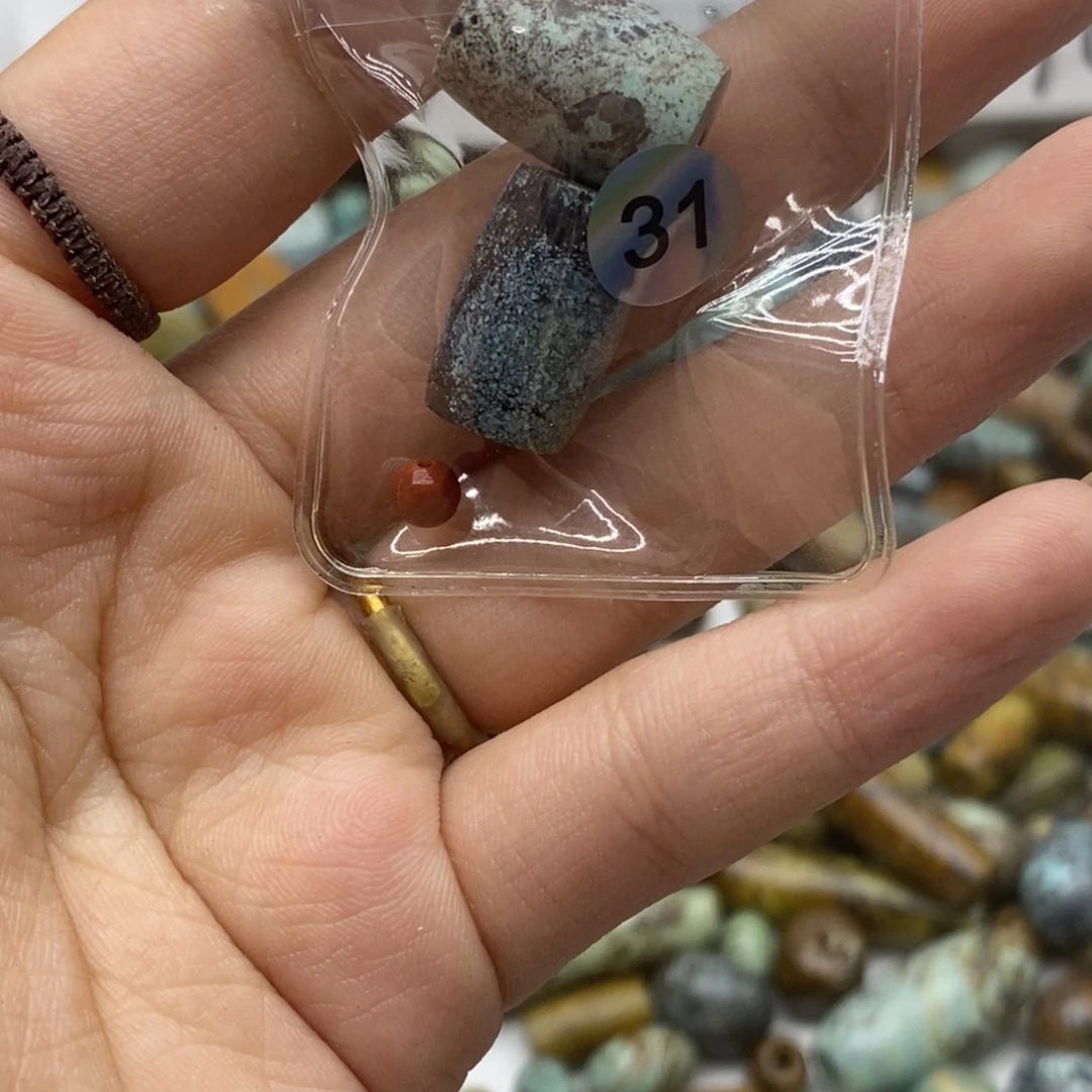 有***吗未镶嵌南红玛瑙珠宝半成品