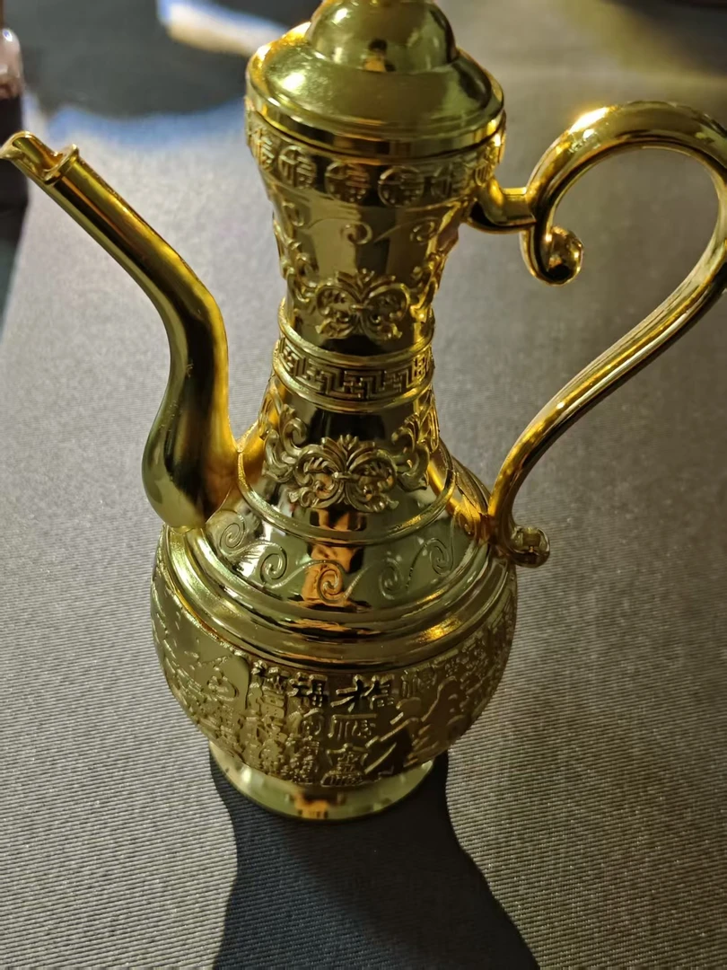 （质检发货）收藏级经典黄色酒壶摆件ys92503