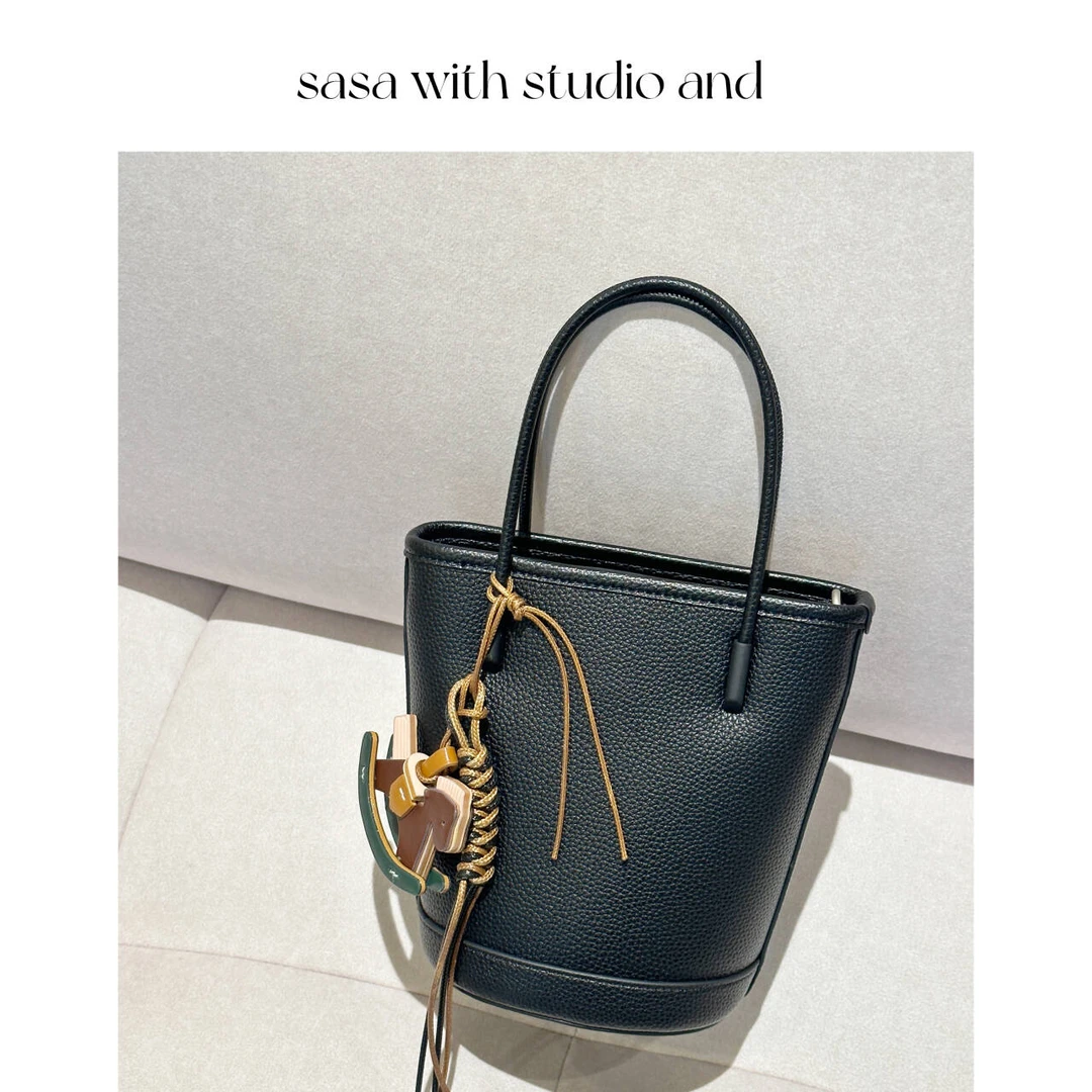 轻奢水桶包百搭小众设计感手提简约斜挎包包 9699-1