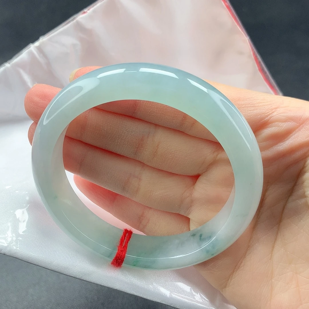 未镶嵌手镯翡翠（38号）