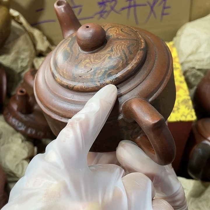 紫砂茶壶原矿泥料，手工制作一把，紫砂壶。