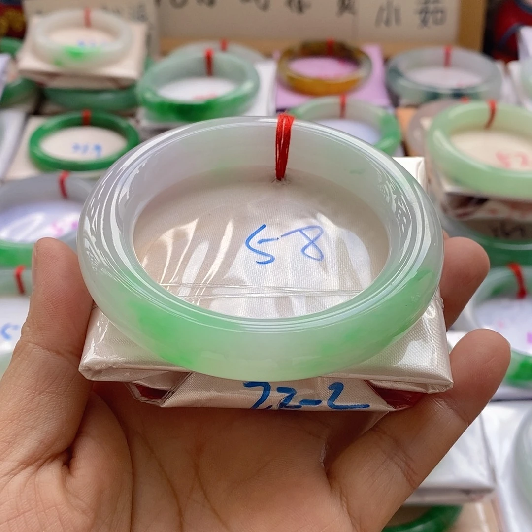 翡翠未镶嵌手镯22号