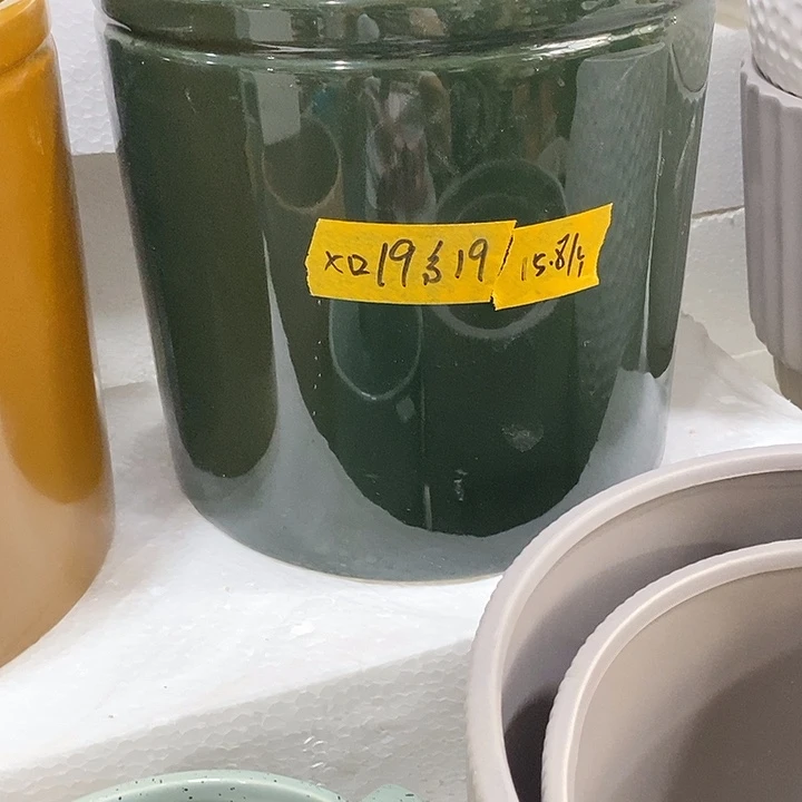 摆件多肉植物盆瑕疵有孔