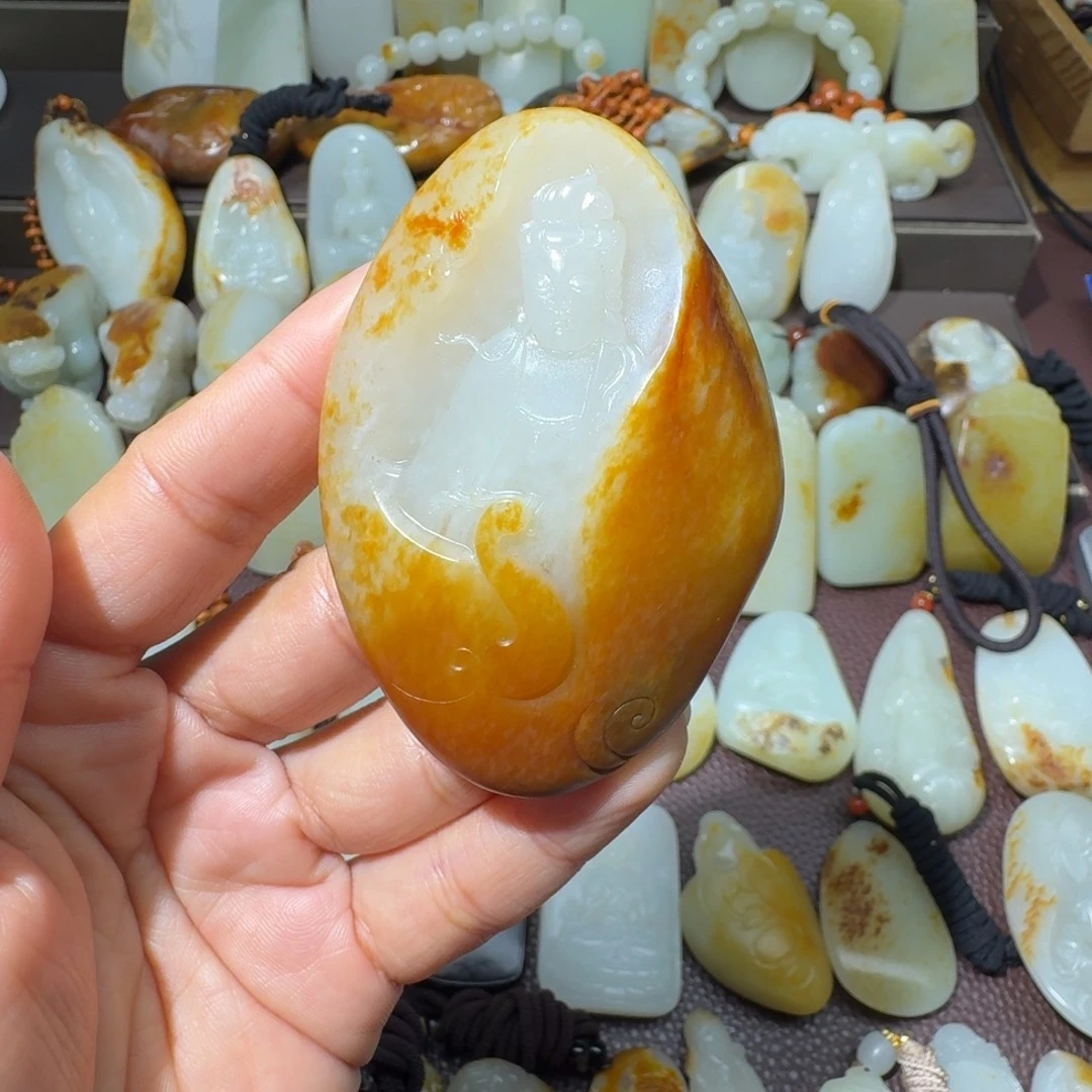 和田玉未镶嵌吊坠(不含链)