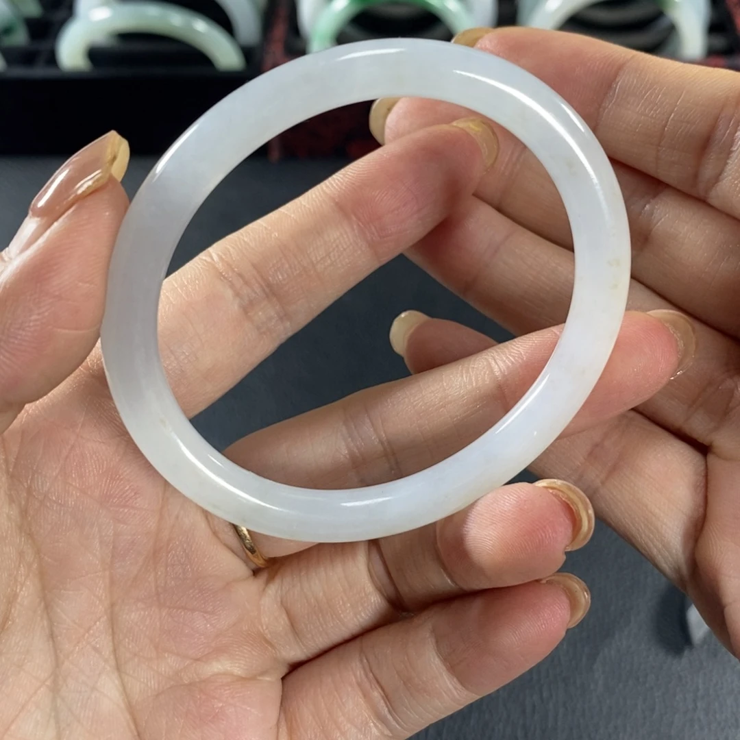 翡翠未镶嵌手镯天然翡翠手镯圆条54.5