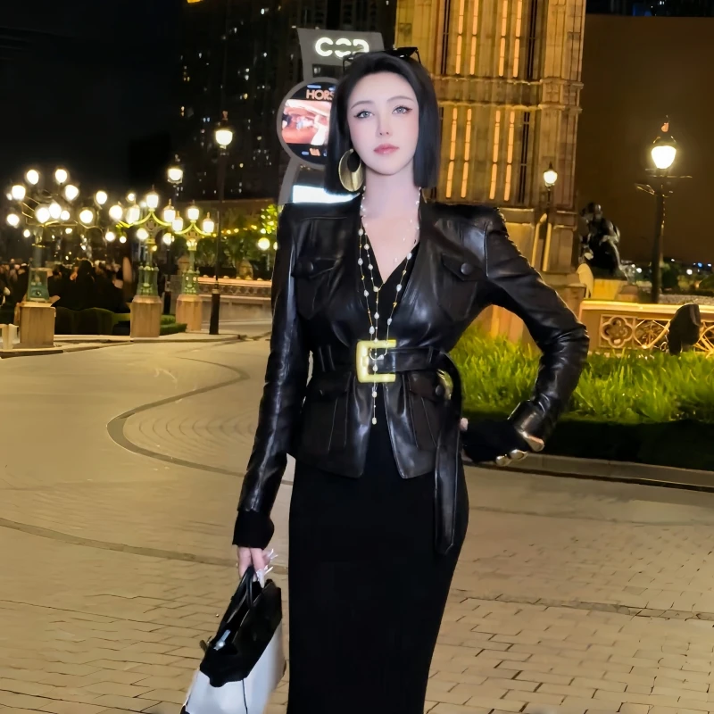 显瘦气质短款皮衣百搭标准修身型秋季秋冬显瘦常规袖长袖套装翻领