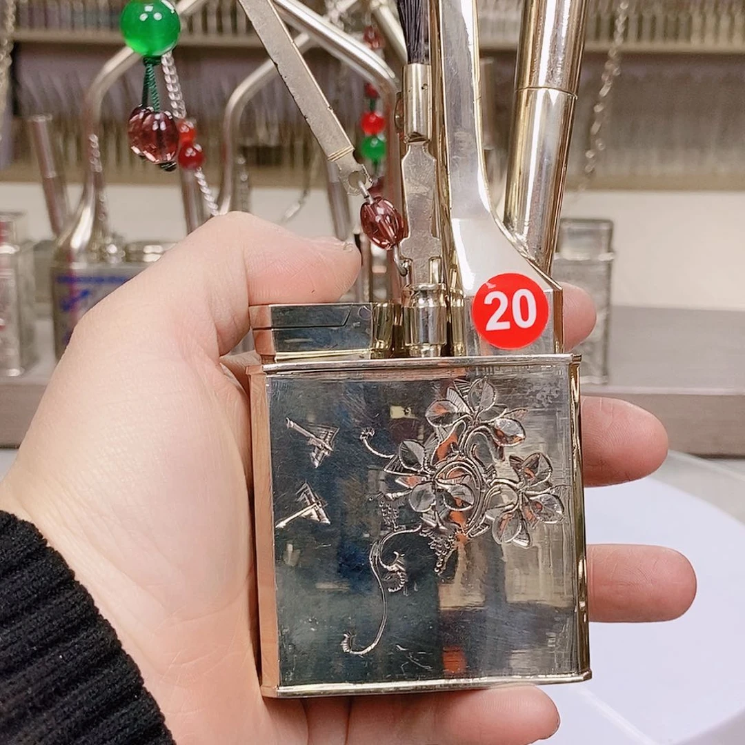 铜石****石青铜工艺品