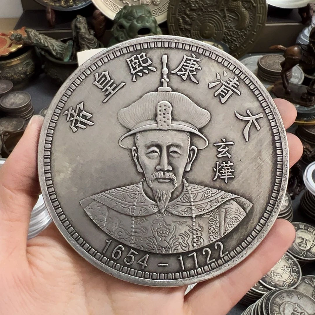 金属复古风格摆件