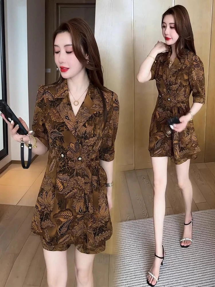 洋气减龄显瘦短裤时尚套装女2025夏季收腰遮肚松紧国风印花两件套
