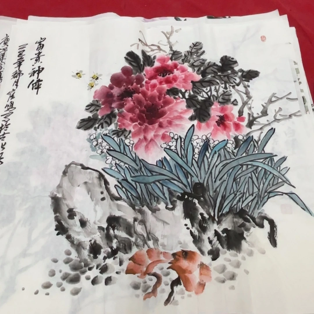 国画花鸟的翅膀和翅膀是一样长