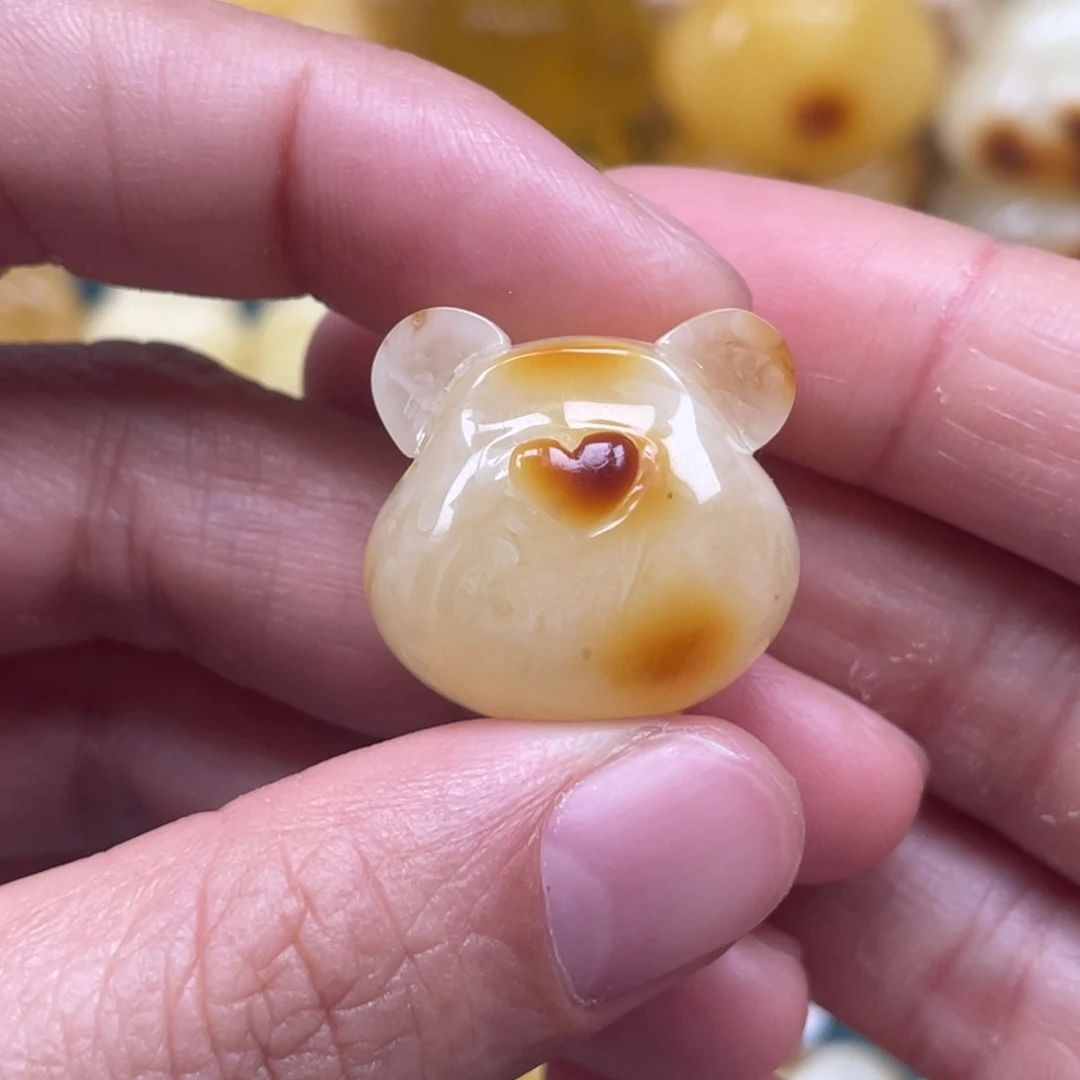 未镶嵌琥珀裸石F*蜜蜡